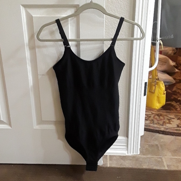 bebe Accessories - Bebe seamless shaper